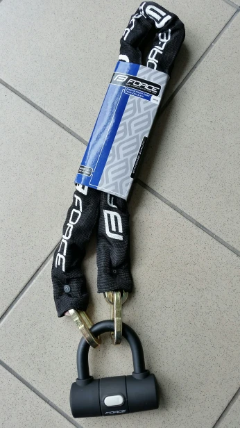 łańcuch FORCE skuteczne zapięcie do roweru i motocykla.jpg