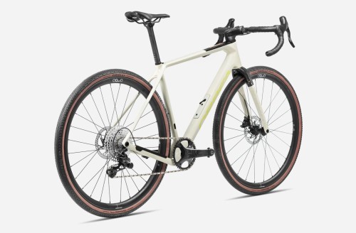 R152TTCC-DI-BACK-TERRA_M22TEAM_over.jpg