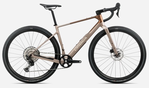 T138TTCC-GP-SIDE-TERRA_M30TEAM_1X_over.jpg