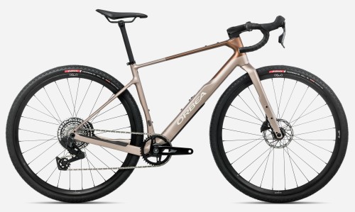 T141TTCC-GP-SIDE-TERRA_M31eTEAM_1X_over.jpg