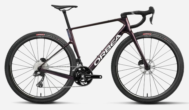 T147TTCC-ID-SIDE-TERRA_RACE_M20iLTD_over2.png
